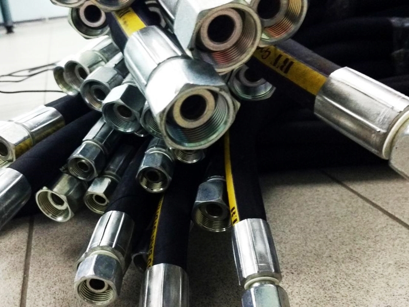 РВД для грузоподъемной техники