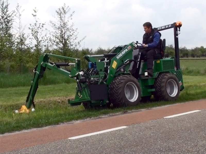 Мини-погрузчики для землеройных работ