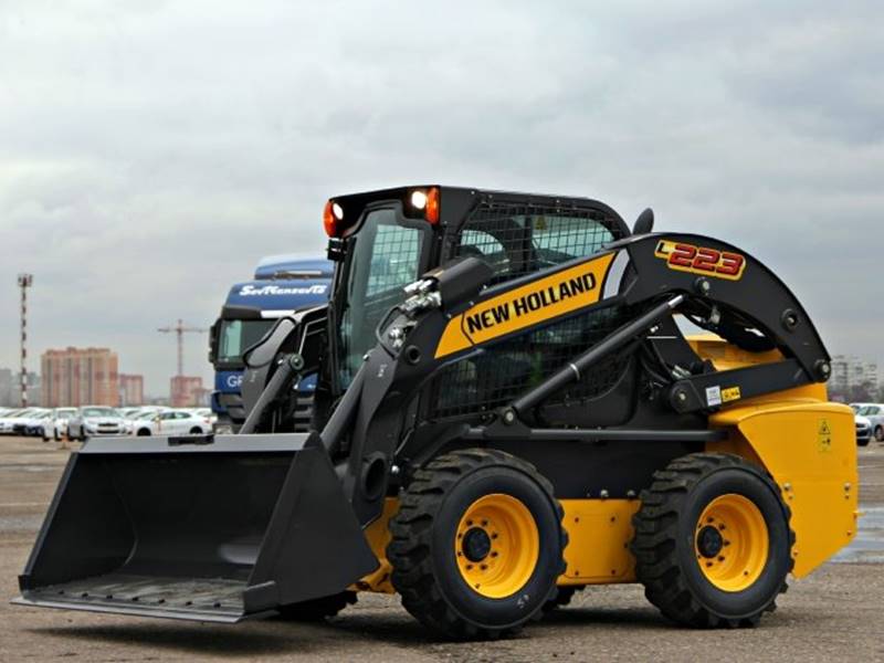 Мини-погрузчики New Holland: характеристики и аналоги