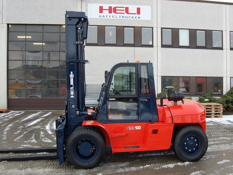 Мини-погрузчики HELI: характеристики и аналоги