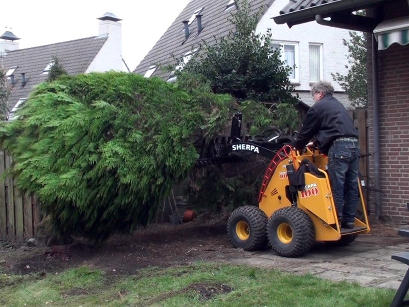 Мини-погрузчик для сада и огорода