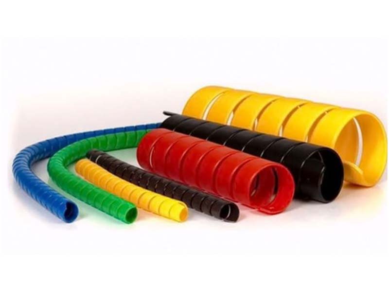 Рукава высокого давления, оснащенные пластиковым спиральным покрытием